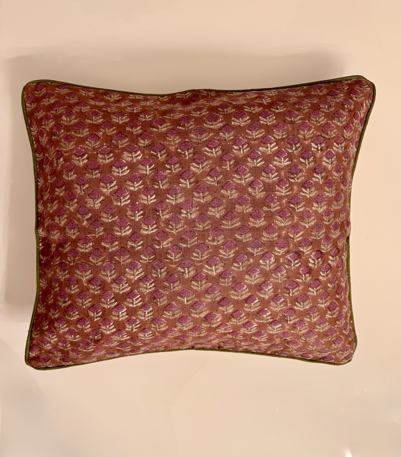 T003_1 Kissenbezug Coco Rose Bloom (Mocca Mousse Dream Collection) – Bild 1