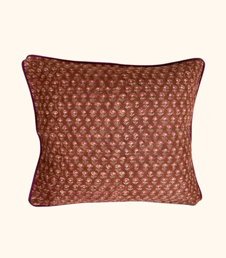 15 Kissenbezug Mulberry Whisper (Mocca Mousse Dream Collection) designed by Nikisha – Bild 1
